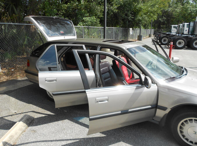 Right side open - 1991 Accord Wagon EX
